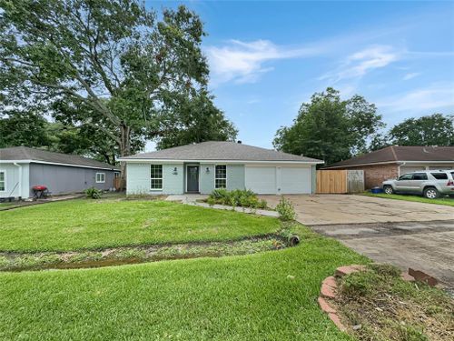 4810 28th Street, Dickinson, TX, 77539 | Card Image