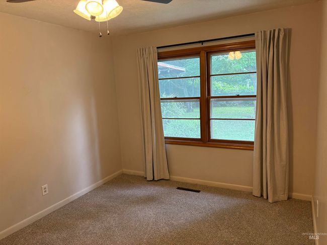 1715 S 10 Th Ave, House other with 3 bedrooms, 2 bathrooms and 2 parking in Caldwell ID | Image 14