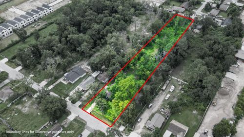 1321 De Soto St, Houston, TX, 77091-3914 | Card Image