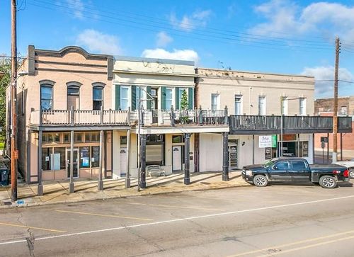 489 W Railroad Ave, Independence, LA, 70443-2703 | Card Image