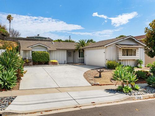 364 E Moss St, Chula Vista, CA, 91911-2406 | Card Image