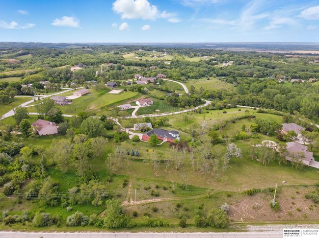 7881 Wisteria Way, House other with 5 bedrooms, 3 bathrooms and 3 parking in Fort Calhoun NE | Image 42