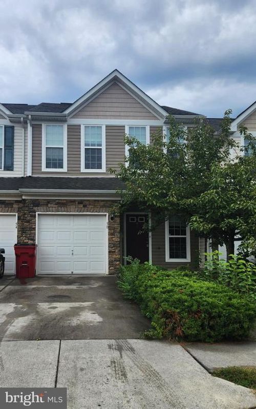 50 Ran Rue Dr, MARTINSBURG, WV, 25403-1610 | Card Image