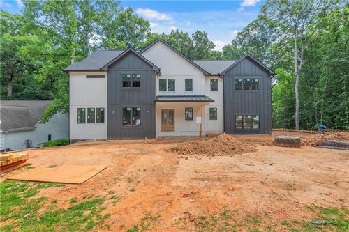 3621 Farmington Ln, Peachtree Corners, GA, 30096-6112 | Card Image