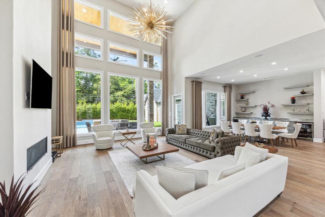 13927 Perthshire Rd, House other with 5 bedrooms, 6 bathrooms and 3 parking in Houston TX | Image 11
