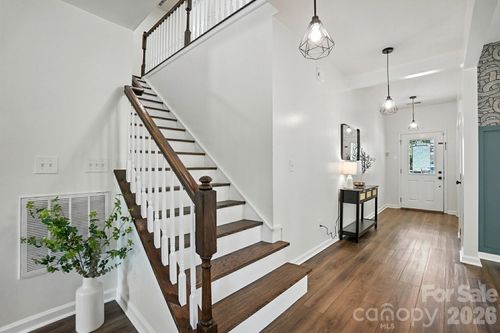 2042 Hamil Ridge Dr, Waxhaw, NC, 28173-6023 | Card Image