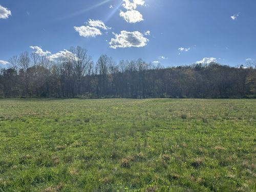 4 Pleasant Valley Rd, Vinton, OH, 45686-8891 | Card Image