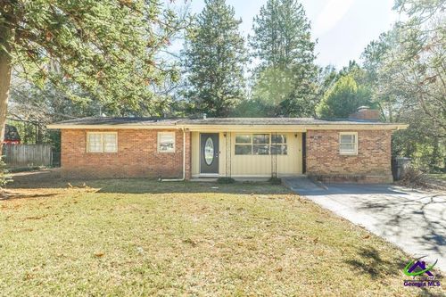 620 Pine Ridge St, Perry, GA, 31069-3629 | Card Image