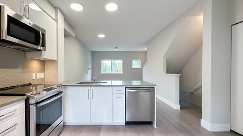 3-22600 Gilley Rd, Richmond, BC, V6V1E4 | Card Image