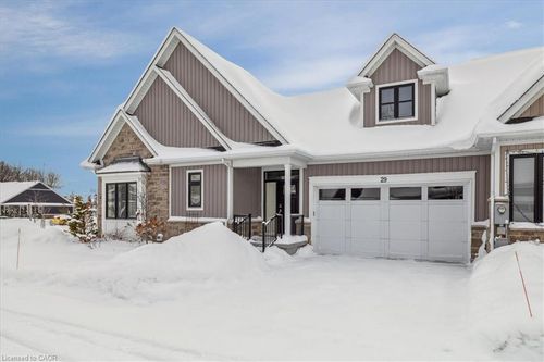 29-9245 Shoveller Dr, Niagara Falls, ON, L2H0M4 | Card Image