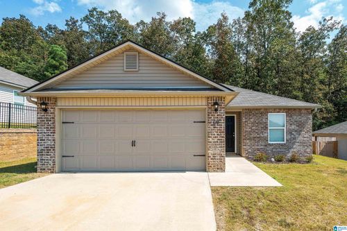 170 Tiffany Ln, LINCOLN, AL, 35096-1204 | Card Image