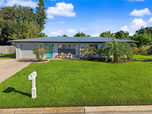 3013 Jennings Dr, SARASOTA, FL, 34239-7108 | Card Image