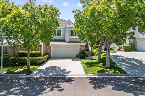 a-24656 Brighton Dr, Valencia, CA, 91355-3770 | Card Image