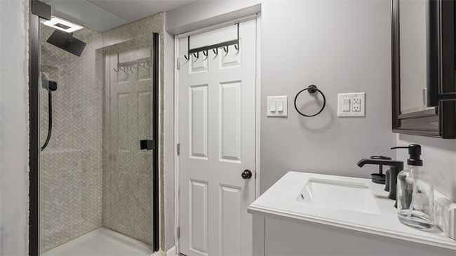 127 Bainbridge Dr, House other with 3 bedrooms, 2 bathrooms and 1 parking in Aliquippa PA | Image 27