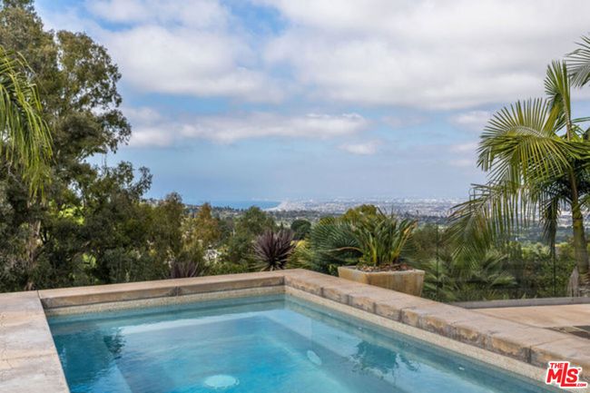 2 Pine Tree Ln, House other with 7 bedrooms, 8 bathrooms and 9 parking in Rolling Hills CA | Image 18