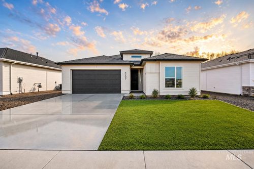 4401 Tropic Way, Caldwell, ID, 83607-1231 | Card Image