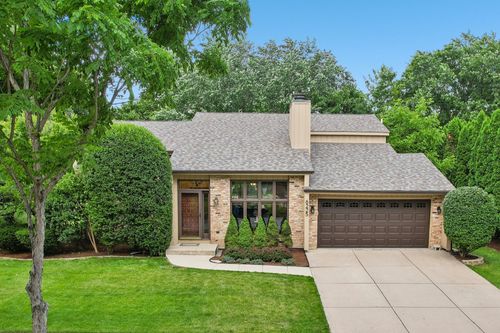 6225 Meyer Rd, Woodridge, IL, 60517-1208 | Card Image