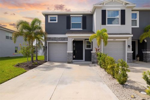 6593 Serenity Falls Ln, SARASOTA, FL, 34240 | Card Image