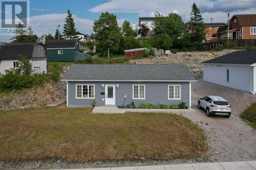1 Miller Cres, Massey Drive, NL, A2H0G2 | Card Image