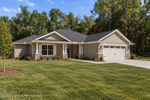 13304 Canada Goose Rd, WEEKI WACHEE, FL, 34614-2061 | Card Image