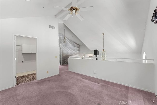 Upstairs Loft area | Image 34