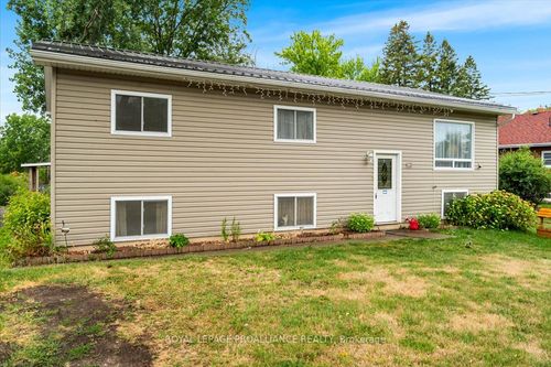 368 Stanley Ave, Deseronto, ON, K0K1X0 | Card Image