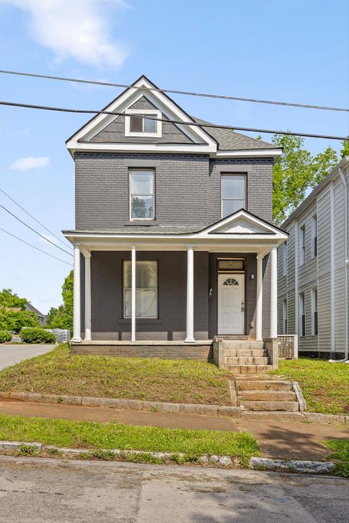 809 Fairview Ave, Chattanooga, TN, 37403-2713 | Card Image