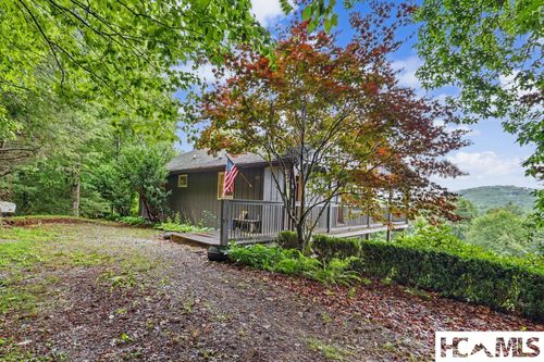 939 Browns Mountain Rd, Scaly Mountain, NC, 28775-6611 | Card Image