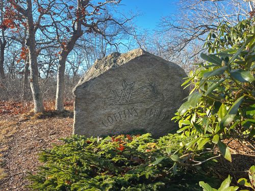25 Coffins Field Rd, Edgartown, MA, 02539-6111 | Card Image