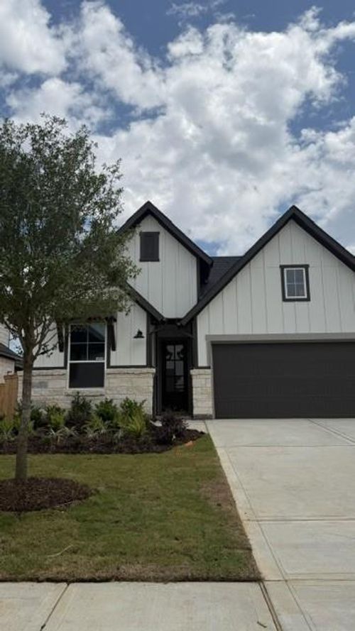 6913 Nubuck Dr, Montgomery, TX, 77316-1328 | Card Image