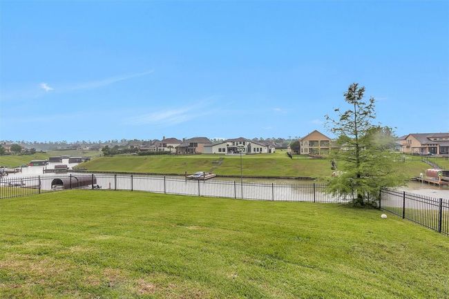 11592 Grandview Dr, House other with 4 bedrooms, 5 bathrooms and 3 parking in Montgomery TX | Image 44
