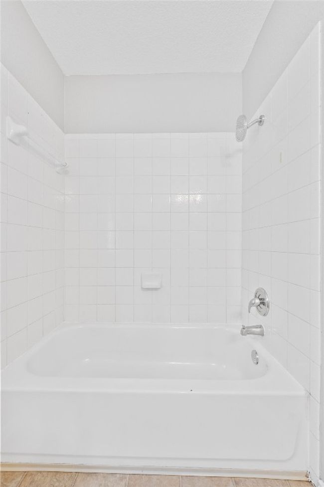 2304 Melissa Oaks Ln, House other with 3 bedrooms, 3 bathrooms and null parking in Austin TX | Image 13