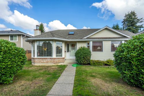 14895 96 Ave, Surrey, BC, V3R1E8 | Card Image