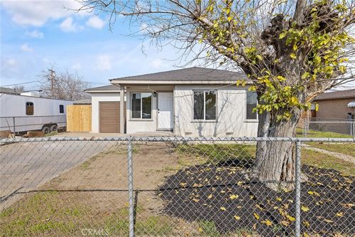 412 E Fairview Rd, Bakersfield, CA, 93307-5323 | Card Image