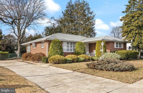 59 N Chester Ave, DELRAN, NJ, 08075-1028 | Card Image