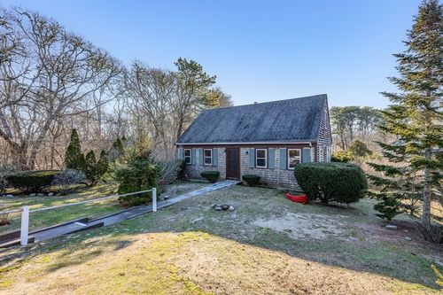 28 Charles St, South Chatham, MA, 02659-1352 | Card Image