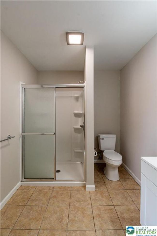 23 Devon Dr, House other with 5 bedrooms, 4 bathrooms and null parking in Palmer Twp PA | Image 17