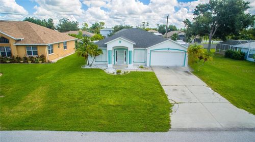 324 Comstock St, PORT CHARLOTTE, FL, 33954-3627 | Card Image