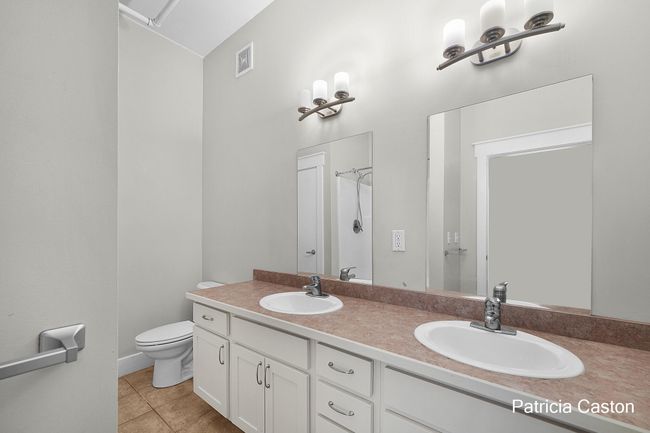 1 - 600 Broadway Ave, Condo with 2 bedrooms, 2 bathrooms and null parking in Grand Rapids MI | Image 13