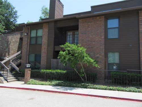 apt-22-7522 Holly Hill Dr, Dallas, TX, 75231-4516 | Card Image