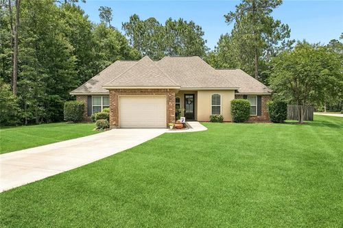 800 Signet Ct, Covington, LA, 70435-0696 | Card Image