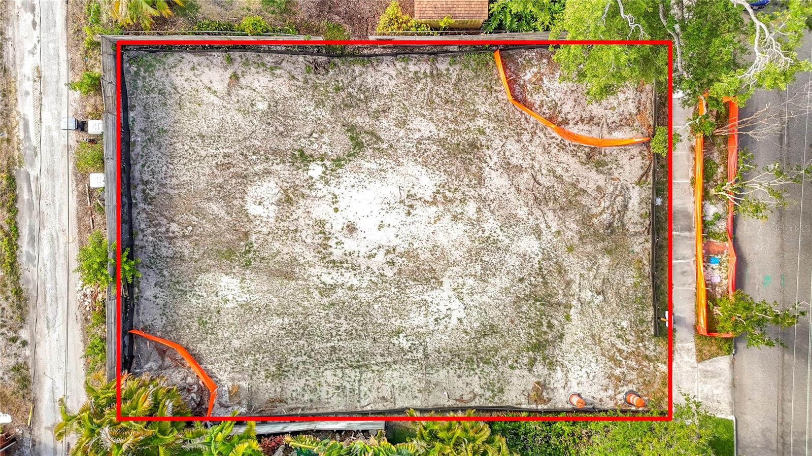 Land in TAMPA 3