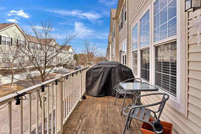144 Jackson St, Townhouse with 4 bedrooms, 3 bathrooms and 2 parking in GILBERTS IL | Image 22