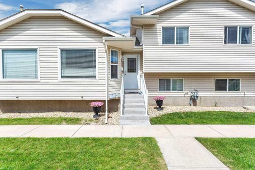 6-10 Harrison Road, Sylvan Lake, AB, T4S1X1 | Card Image