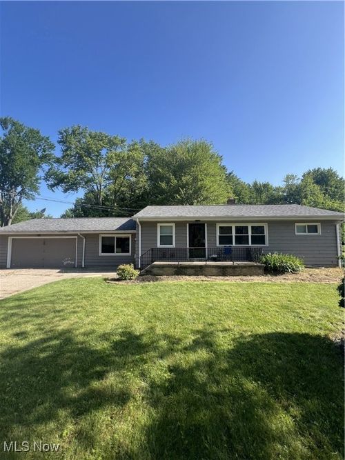 25716 Westwood Rd, Westlake, OH, 44145-4720 | Card Image
