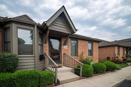 1406 Pegwood Dr, Columbus, OH, 43229-3400 | Card Image