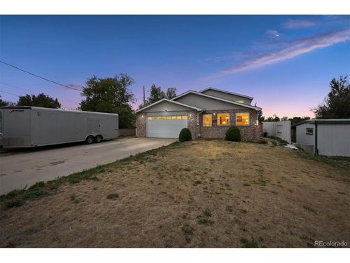 6137 Kearney St, Commerce City, CO, 80022 | Card Image