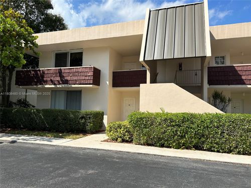 apt-104-2701 S Palm Aire Dr, Pompano Beach, FL, 33069-4260 | Card Image