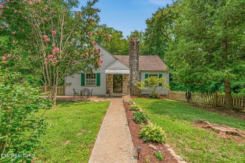 904 Lester Rd, Knoxville, TN, 37920 | Card Image