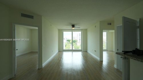 apt-1012-987 Sw 37th Ave, Miami, FL, 33135-4294 | Card Image
